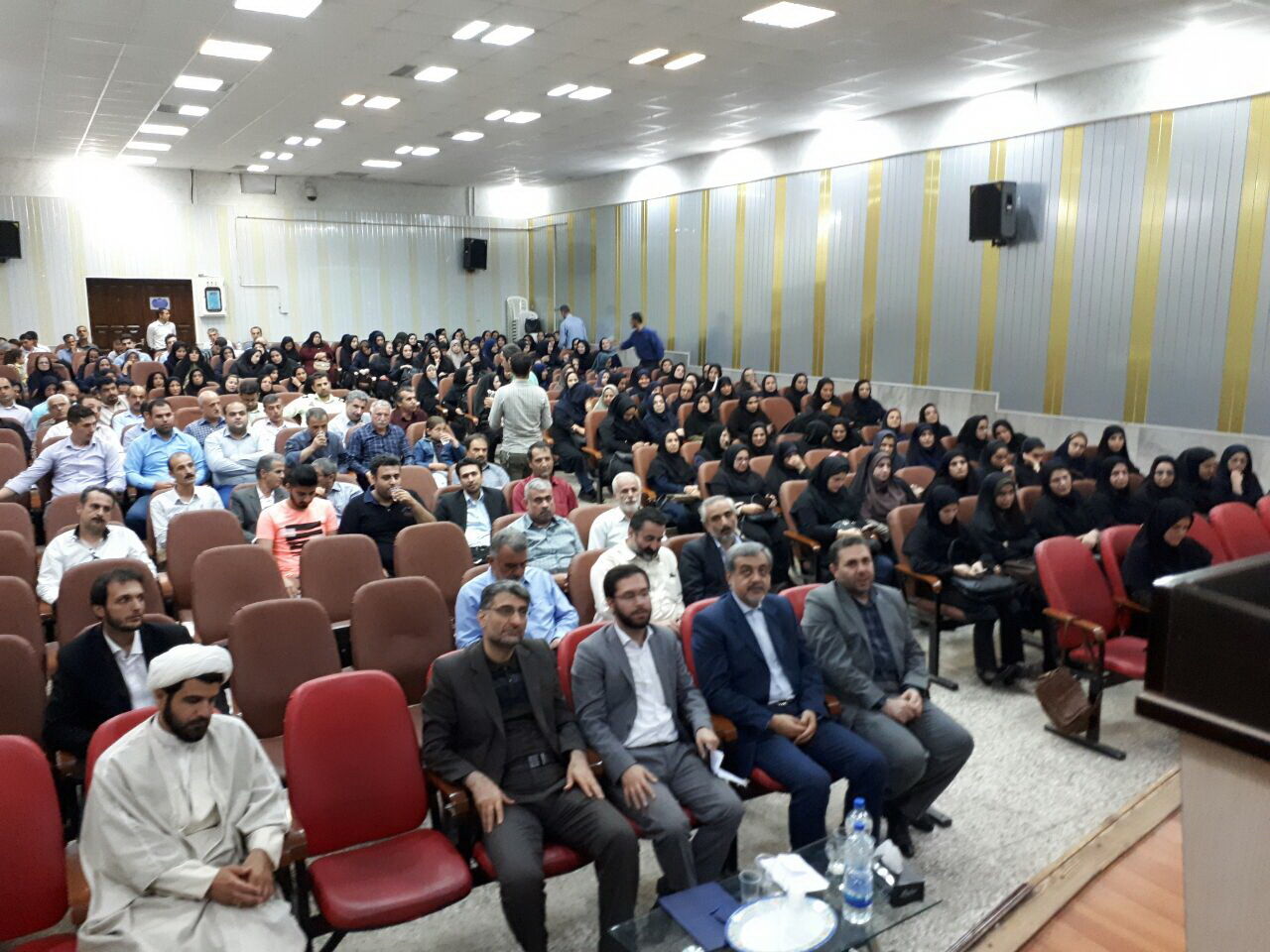 جشن تجلیل از فعالان اجرای موفق طرح ملی فشار خون لاهیجان برگزار شد