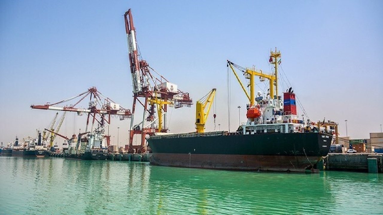 ۵۶۲ میلیون دلار کالا از گیلان صادر شد ۵۶۲ میلیون دلار کالا از گیلان صادر شد