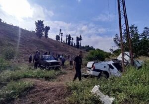 فوت سه نفر در پی سقوط یک دستگاه خودروی ال۹۰ در رودبار