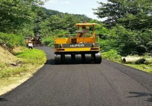 ۱۴۷ کیلومتر از جاده های گیلان لکه گیری شد