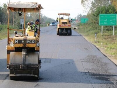 روکش و لکه گیری آسفالت ۲۲۹ کیلومتر از راه های گیلان