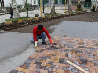 آغاز عملیات کف سازی محلات خمیرکلایه و شعربافان