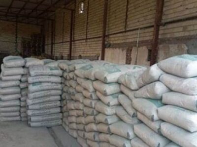 کشف بیش از ۵۸ تن سیمان احتکار شده در شهرستان بندر انزلی