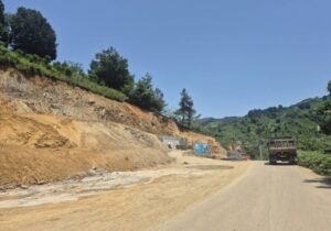 ویلاسازی بی‌رحمانه در قلب باغات چای و کوه‌های لاهیجان❗ فرماندار و دادستان لاهیجان کجای این فاجعه ایستاده‌اند؟!
