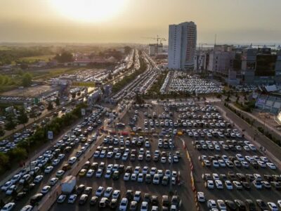 افزایش ورود گردشگران به فاز تجارت منطقه آزاد انزلی