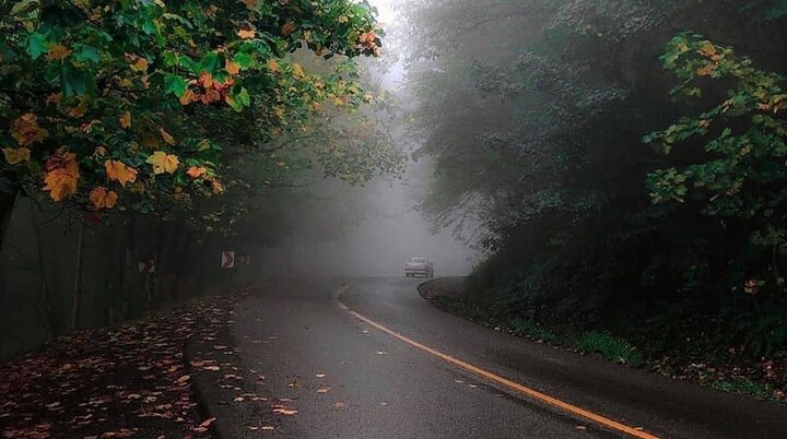 آغاز بارش باران در گیلان/ کاهش ناپایداری از سه شنبه