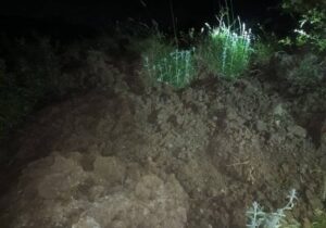 رانش زمین در روستای پش دیلمان/ یک خانه آسیب دید