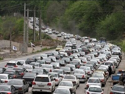 ترافیک فوق سنگین ۱۴ کیلومتری در محورهای خروجی گیلان