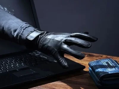 کلاهبردار ۱۷ ساله صومعه سرایی در دام پلیس