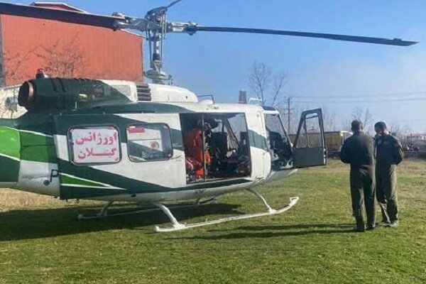 اعزام بالگرد اورژانس برای انتقال بیمار ۵۹ ساله از آستارا به رشت