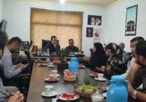 تجلیل از خبرنگاران در اداره صمت؛ تأکید بر نقش رسانهها در انعکاس مطالبات اصناف و فعالان اقتصادی